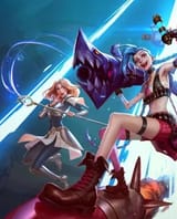 lux looking at jinx