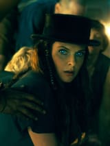 Rose_the_hat