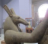 Horus_and_Seth_crowning_Ramesses_III,_detail_of_Seth