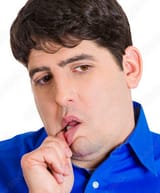 1736884072698687