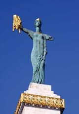 statue-Medea-Georgia-Golden-Fleece-Batumi-land