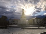 lenin-statue-real-place-from-dead-city-v0-47edqez1vfqe1
