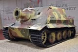 Sturmtiger_’19_red’_(s-n_205543)_–_Patriot_Museum,_Kubinka_(38240137396)