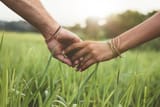 holdinghands