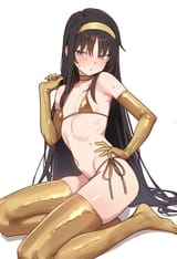 gold bikini akiha