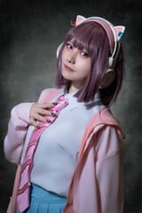 shion if she real