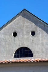 shocked_house