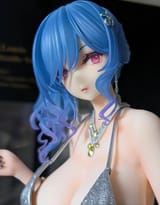 St Louis Figurine 2
