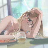 352
