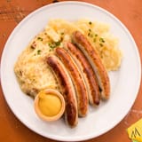 Bratwurst-at-Oktoberfest-in-Munich