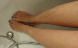 Photo: www.hairylegstumblr.com