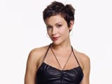 the-hairvolution-of-phoebe-halliwell-from-charmed