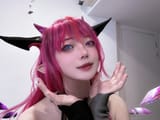 IRyS cosplays herself