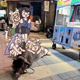 GueDyX6bwAEeoZT