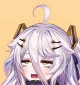 henyalookingup2