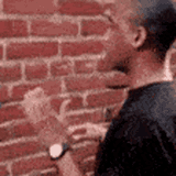 dono-wall-talking