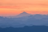 Glacier Peak at Sunrise from Mt Fremont