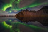 northern_lights_over_vestrahorn