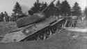 t-35-85 and m4 sherman 76mm_thumb.jpg