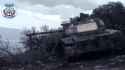 Tank fires at building from distance no sound_thumb.jpg
