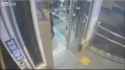 Scooter elevator 7086993365_thumb.jpg