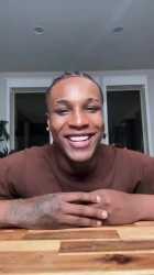Video_20250725214907690_by_Filmix_3_thumb.jpg