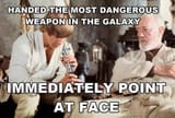 luke_points_lightsaber_600x600