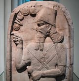 stele04
