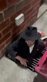 17366293099580