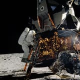 Apollos-Moon-Shot-Image-credit-NASA-1552555506