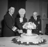 admiral_blandy_operation_crossroads_cake