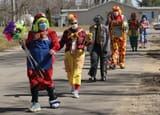 c8cb3322-d879-4fd9-b1ec-e979c9acf80c-ClownParade_07
