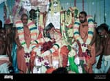 sri-jayendra-saraswathi-shankaracharya-jagadguru-shri-chandrasekharendra-ET0C6P-3338600171