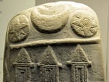 Detail,_upper_part._Kudurru_of_Ritti-Marduk,_from_Sippar,_Iraq,_1125-1104_BCE._British_Museum